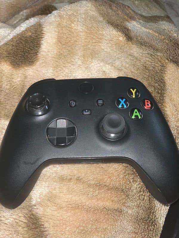 Xbox series s/x controller 4