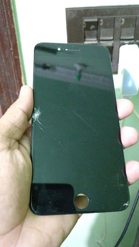 iphone 7 plus original panel glass crack 2