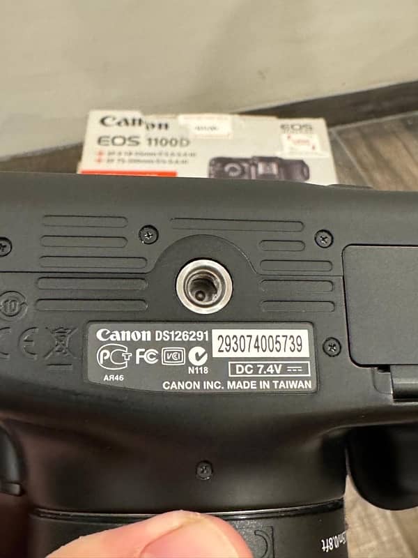 Canon 1100d urgent sale 5