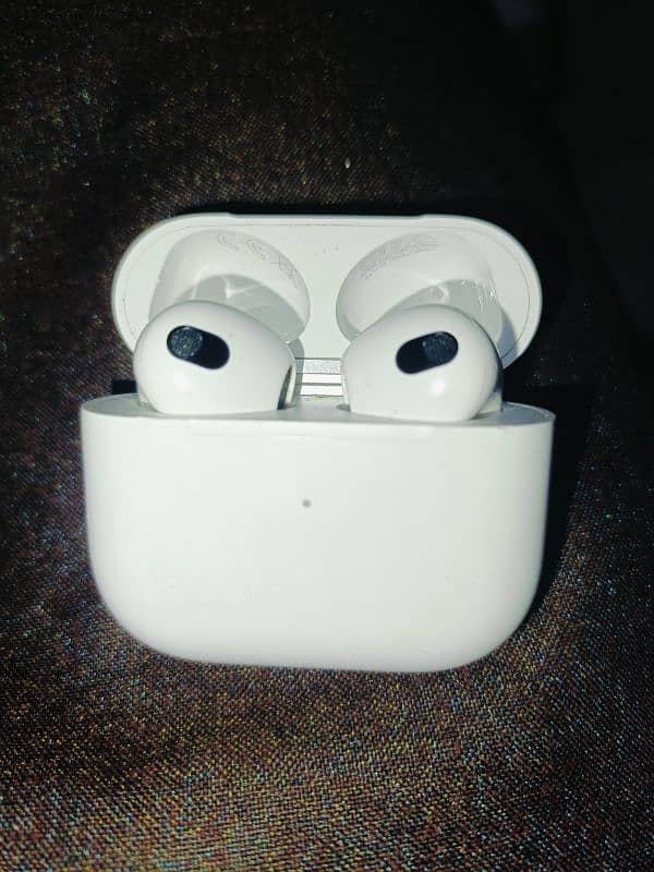 Apple Airpods 3rd Generation 0