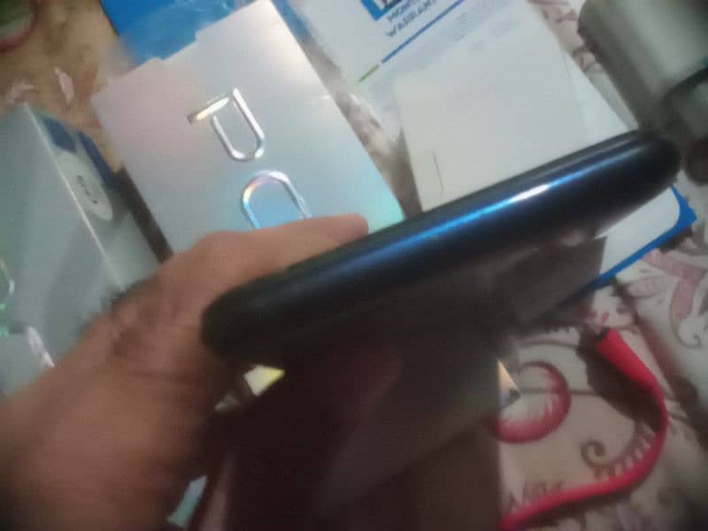 Tecno Pova 6gb ram 128gb 1