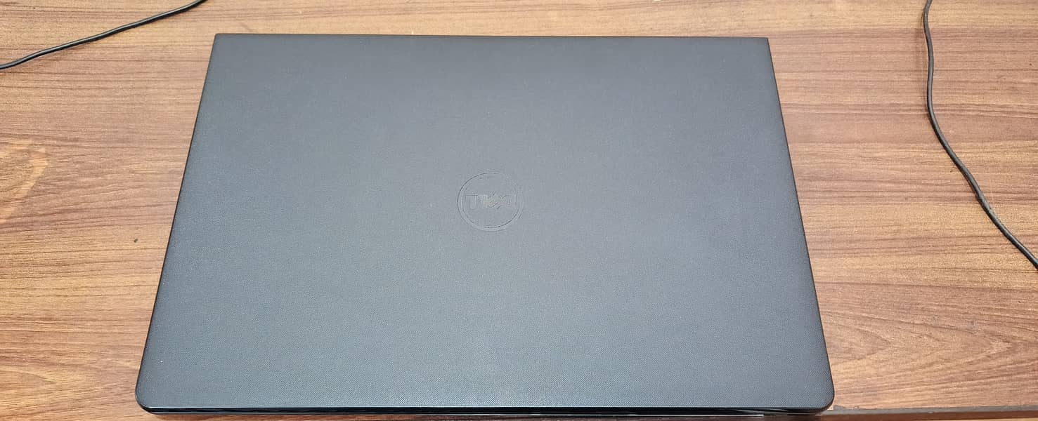 Dell laptop with box Intel i3 8th Gen, 8 GB, 512 GB SSD, Charger 3