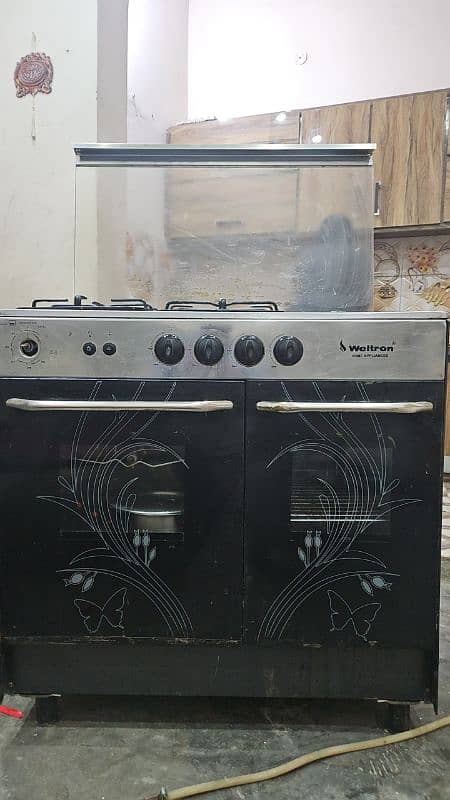 [URGENT SALE SALE] Weltron Gas Oven /Only Gas problem //Condition 10/8 9