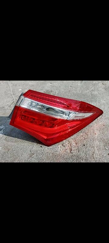 toyota altis geniue backlights lush condition 4