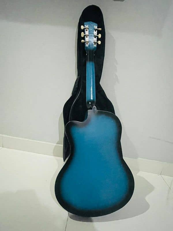 NEW BEGINNER GUITAR FOR SALE 3