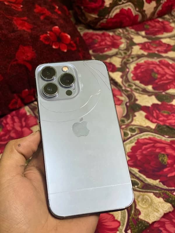 Iphone 13 pro 128gb ( factory unlock ) 2