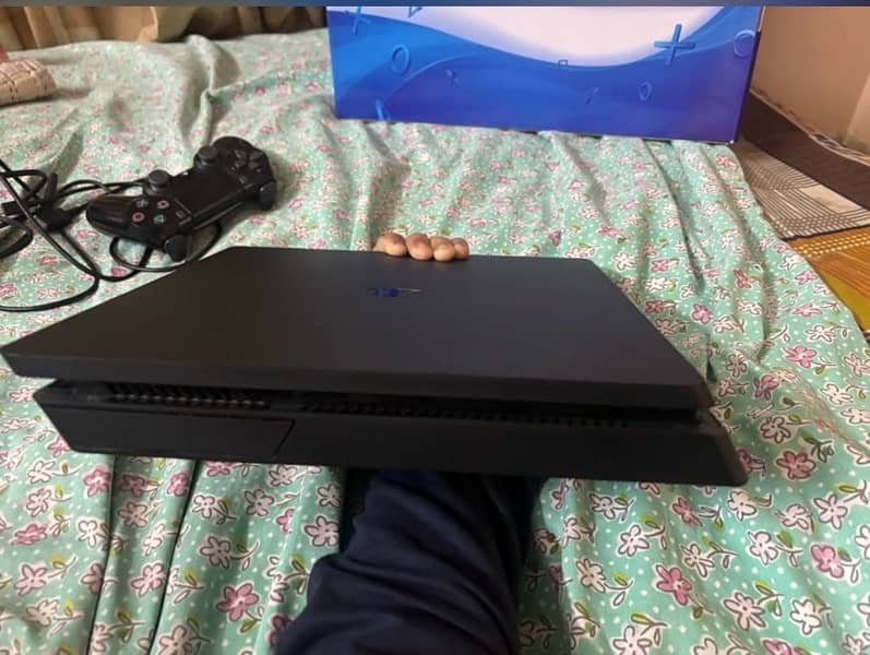 ps4 500g full genuine and with original controller and box 3