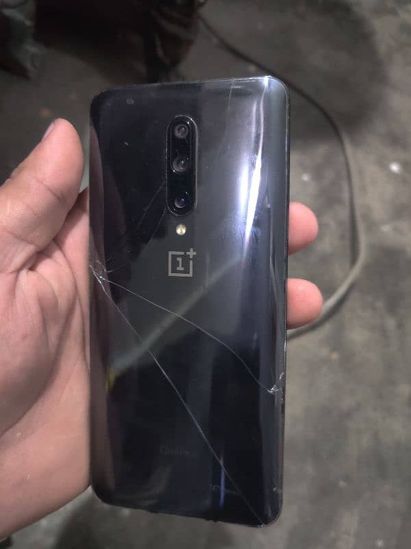 oneplus 7 pro all ok dull sim pta approved hai penal dad hai all ok 7