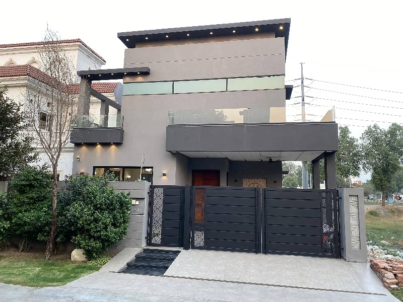 10 Marla Brand New House Dha Rahbar 8