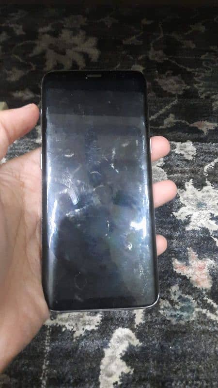 Samsung Galaxy S8 used (price highly negotiable) 1