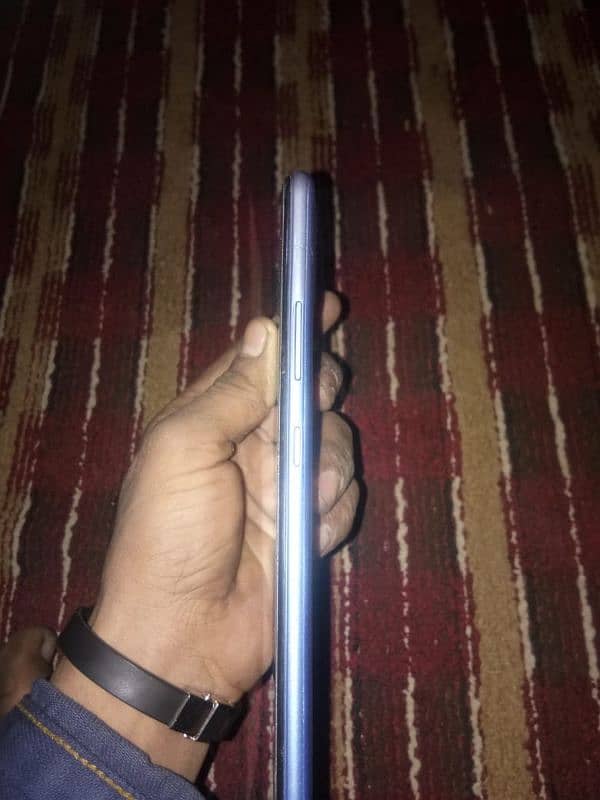 Infinix Hot 10 4/128GB 4