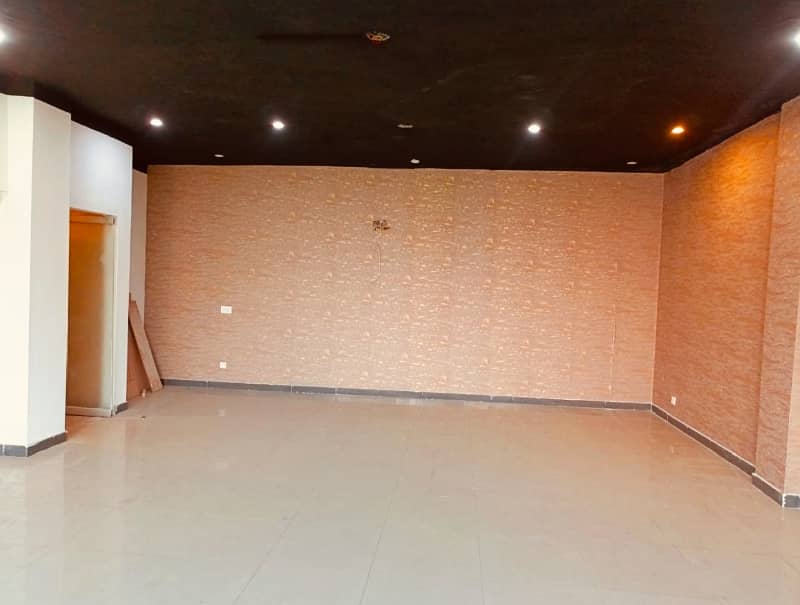 4 Marla 3rd Floor Office With Elevator For Rent In DHA Phase 5 Block CCA Lahore 1