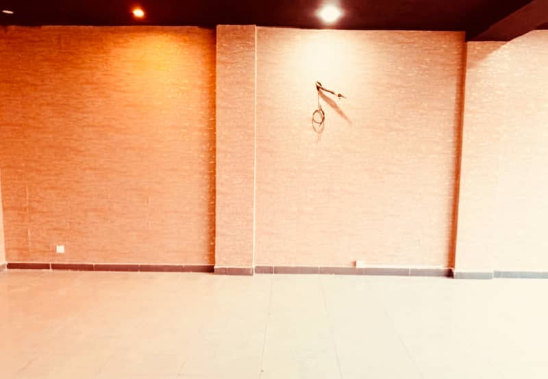 4 Marla 3rd Floor Office With Elevator For Rent In DHA Phase 5 Block CCA Lahore 5