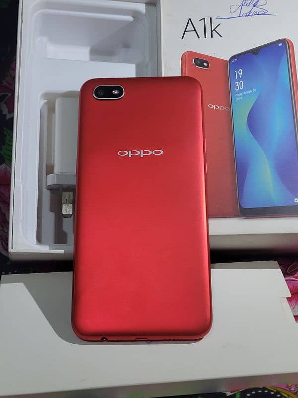 oppo A1k with box charge 1