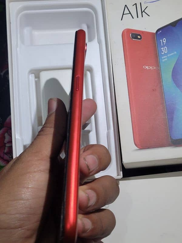 oppo A1k with box charge 2