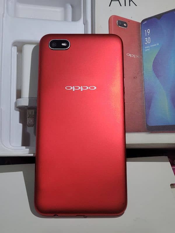 oppo A1k with box charge 4