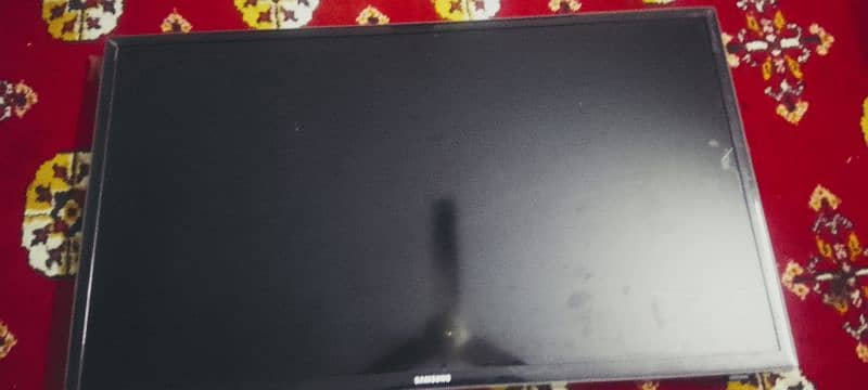 SAMSUNG 32 INCH LED TV ORIGINAL FOR SALE 6