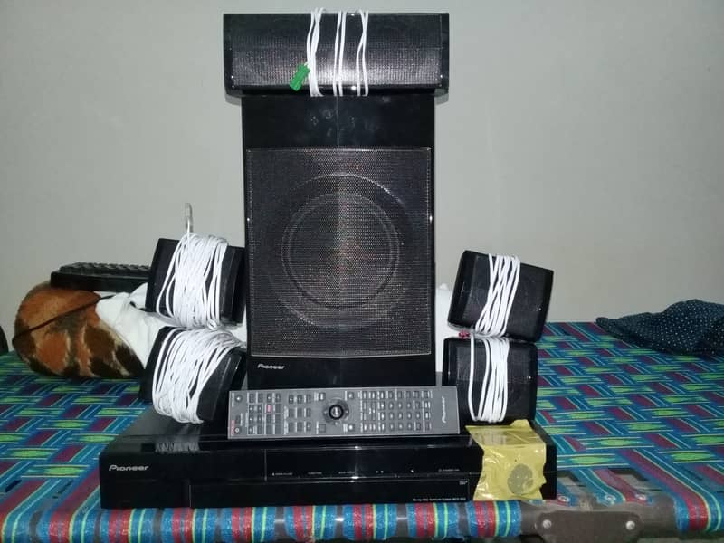 Pioneer Home theater system 8