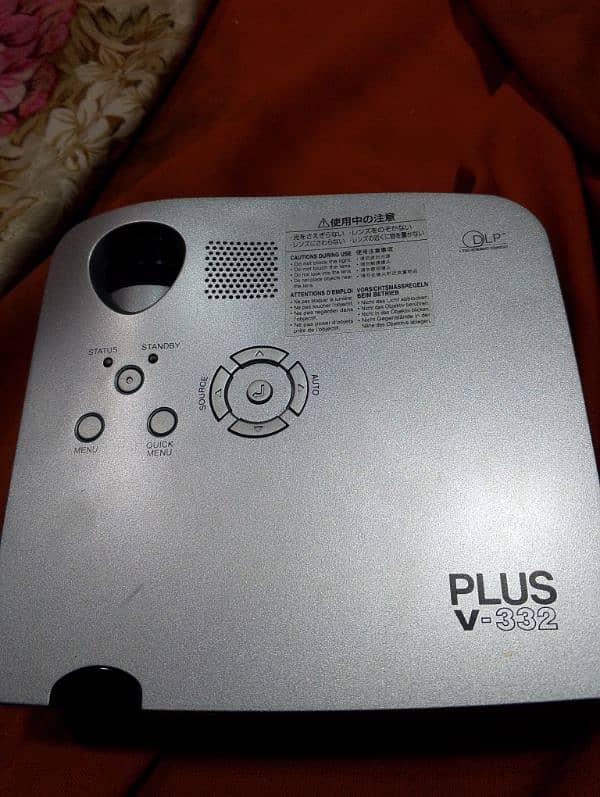 PLUS V-332 Projector XGA Portable Projector 8