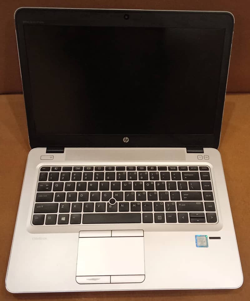 HP ELITEBOOK 840 G4 i5 7th GEN SSD 256gb NVMe RAM 8gb DDR4 WINDOWS 11 8