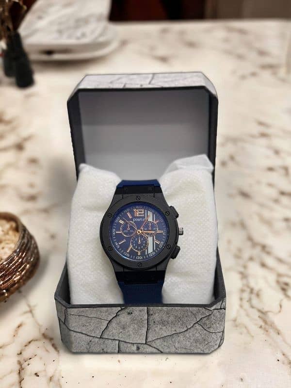 Stylish Men's Quartz Watch 2