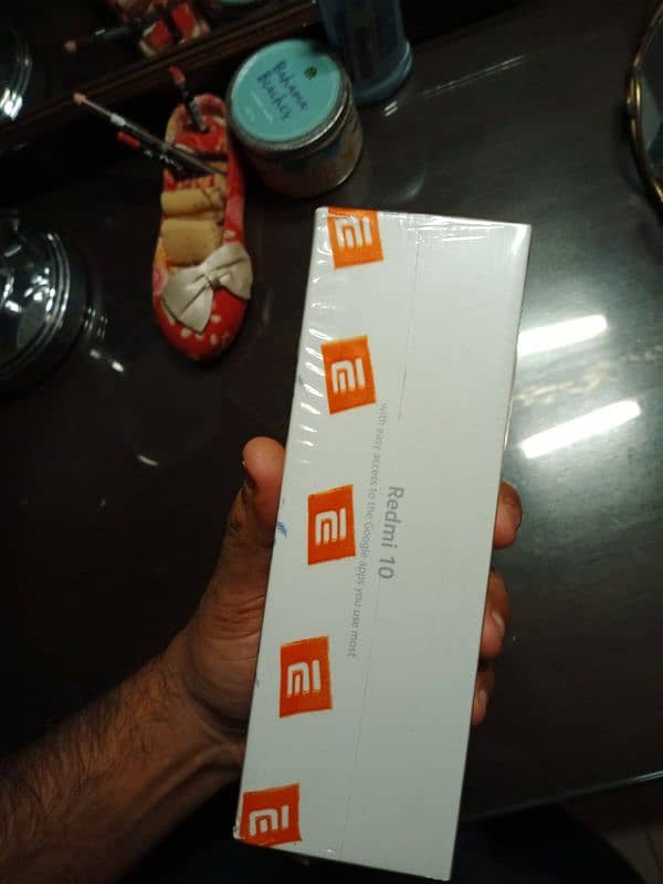 Redmi 10. like new. own purchased. 6/128 3