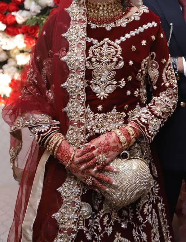 bridal lehnga for sale 5