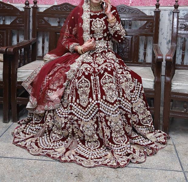 bridal lehnga for sale 9