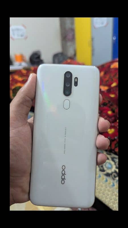 8/10 condition oppoA5 2020 6