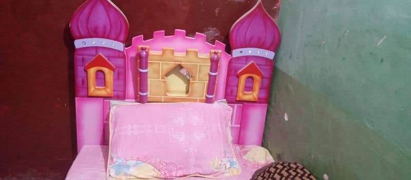 used girl bed set 4