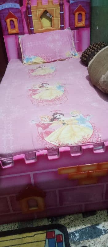 used girl bed set 7