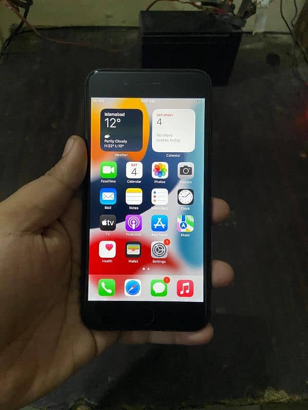 iphone 7 plus PTA approved 256 GB only Karachi 4