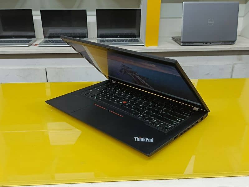 LENOVO X390 i7 8th Gen 16 Ram 256-GB 4