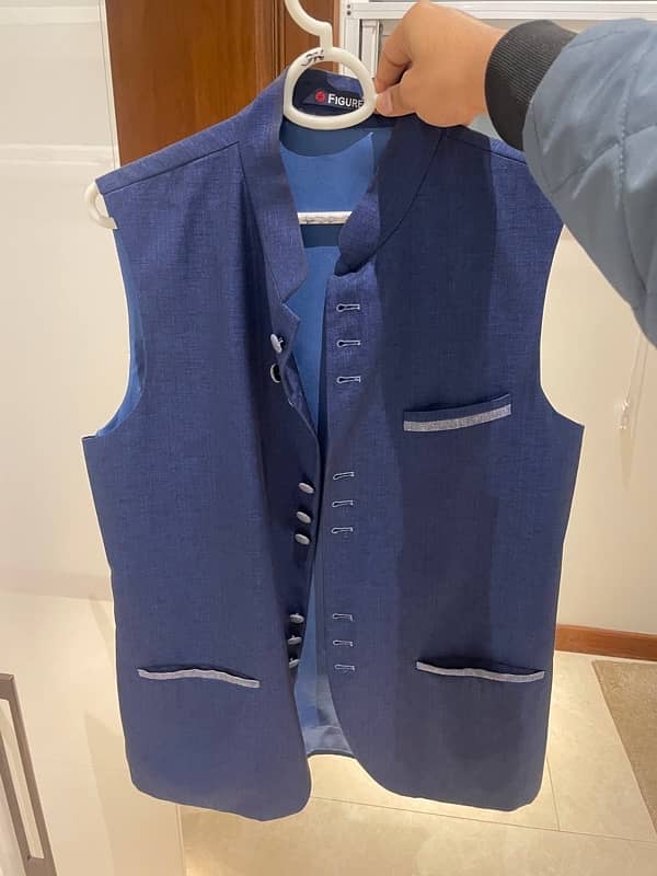 FIGURE Waistcoat jacket for sale 4