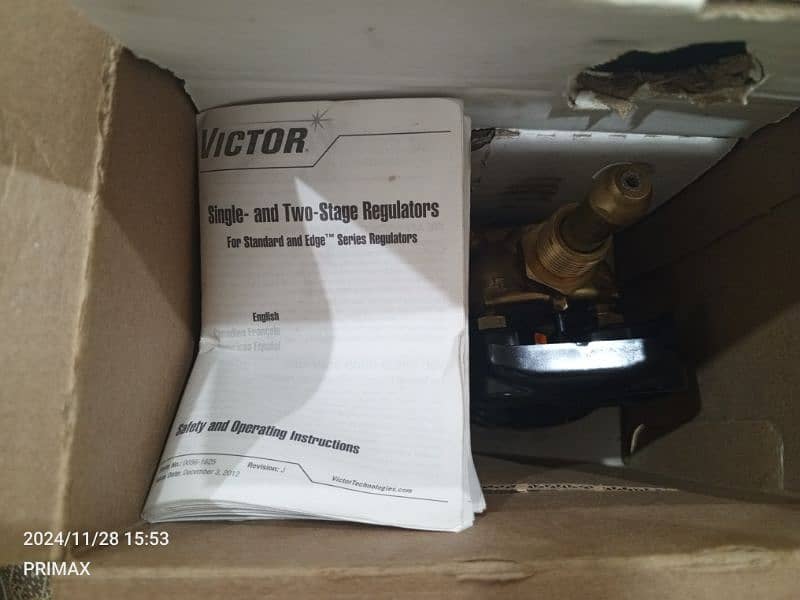 victor regulator imported one piece available urgent sale 3