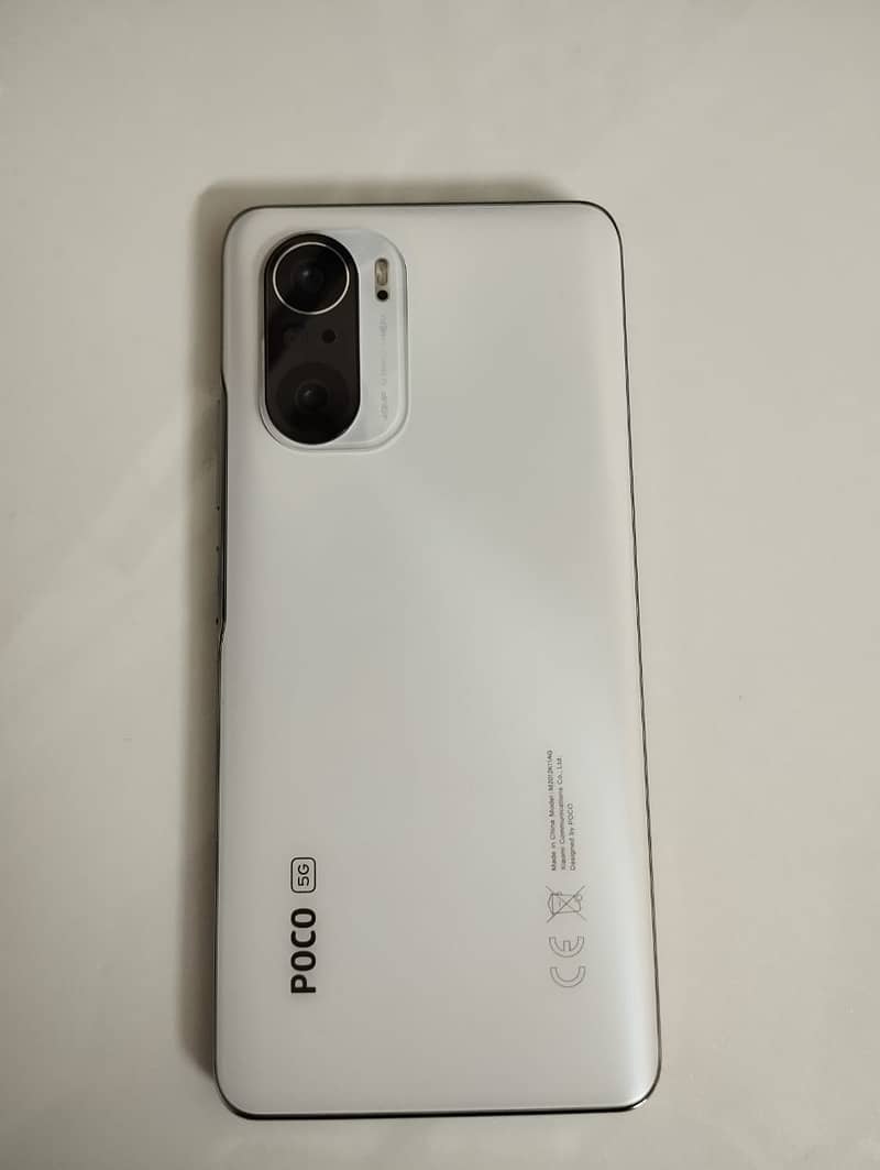 POCO F3 - 8/256 2