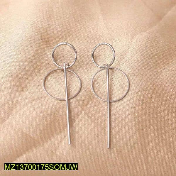 Stylish Artificial Earring Affordable & Elegant 0