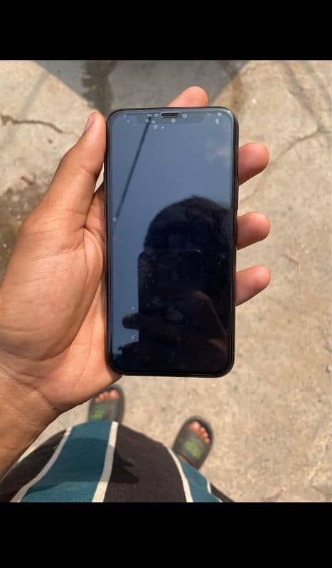 i phone 11pro PTA 256 GB 1