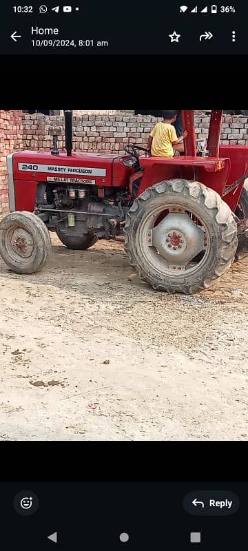 tractor messy Ferguson 240 0