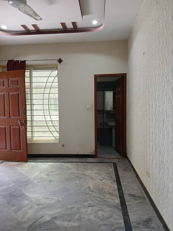 Room available for rent in h-13 Islamabad 1