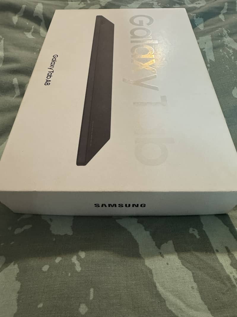 Brand New Samsung Galaxy A8 Tablet WIFI+Sim FOR SALE *Box Pack* 1