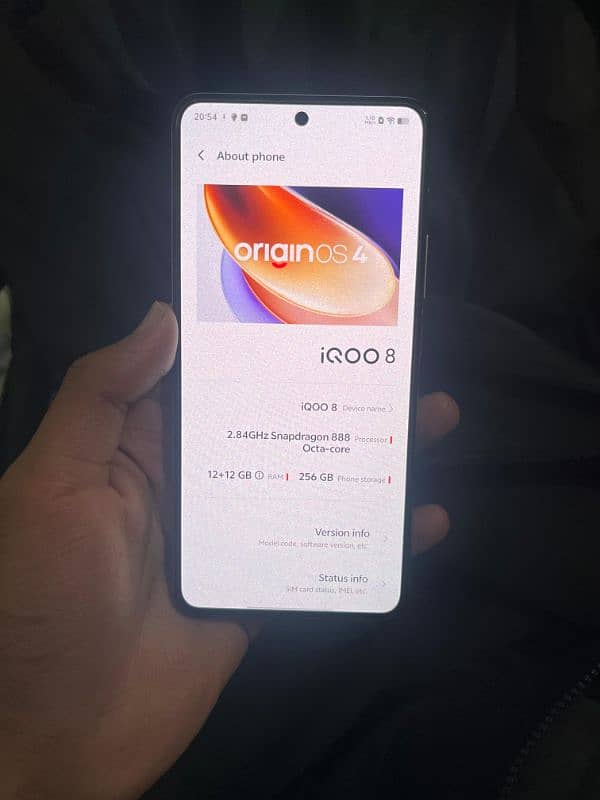 vivo iqoo 8 Snapdragon 888 120hz 12/256gb for sale 2