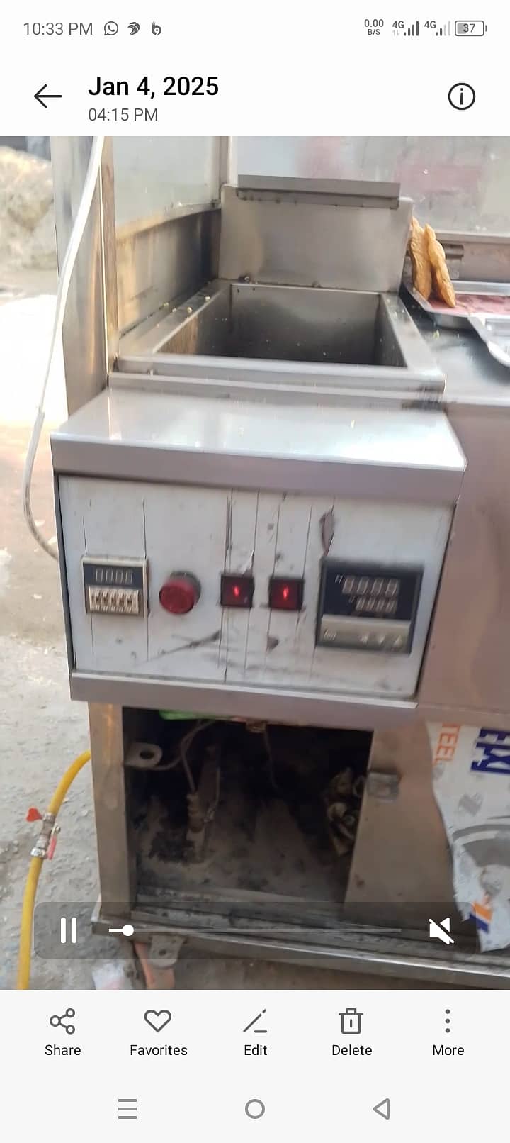 berger shawarma counter  with automatic  fryer 3