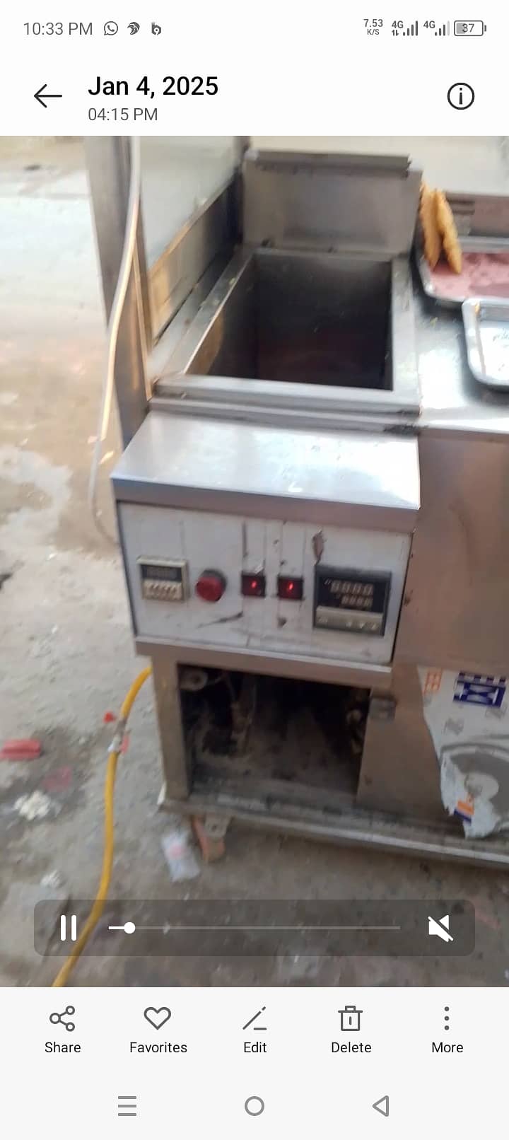 berger shawarma counter  with automatic  fryer 4