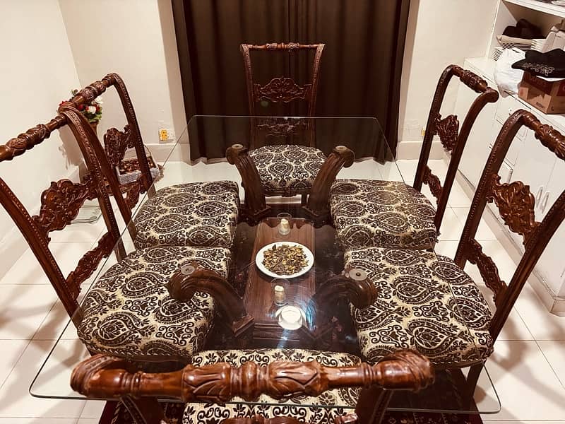 Chinioti style 6 seater Dining Table for Sale! 1