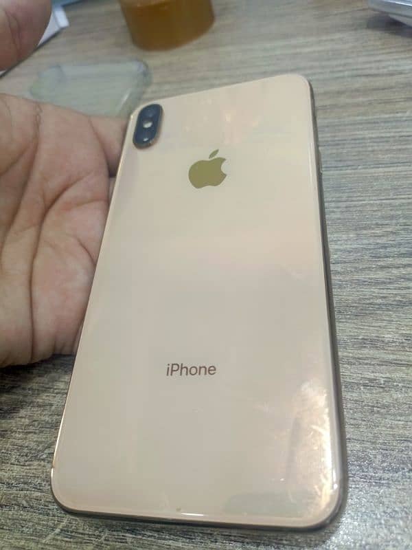 Iphone XS Max 64 GB Non PTA 1