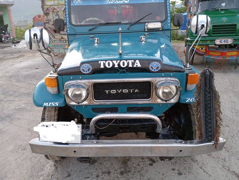 Toyota Land Cruiser 1979 3