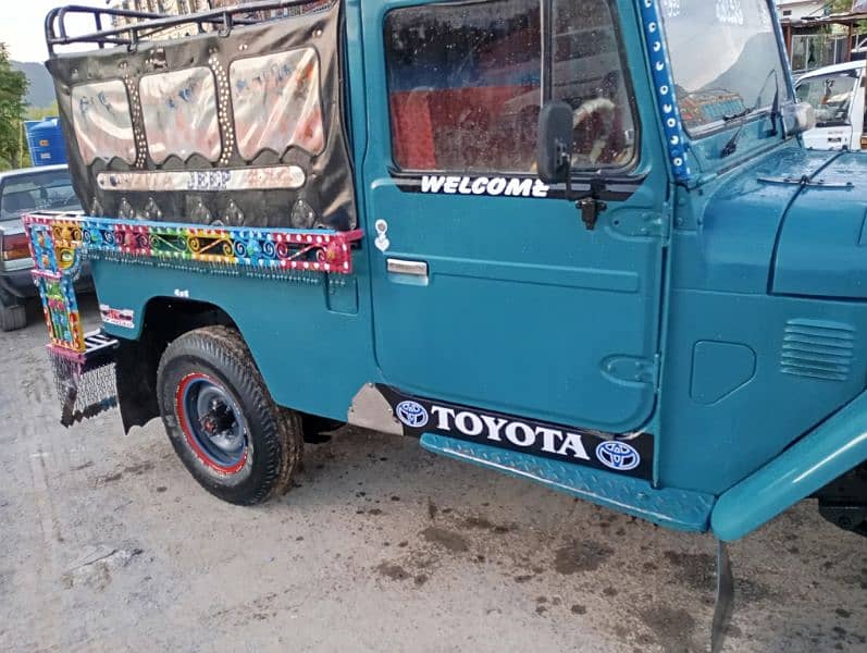 Toyota Land Cruiser 1979 5