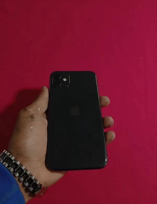 iPHONE 11 FACTORY WITH BOX 2