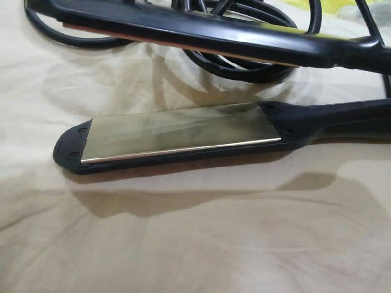 keune hair straightener for urgent sale in excellent condition 3